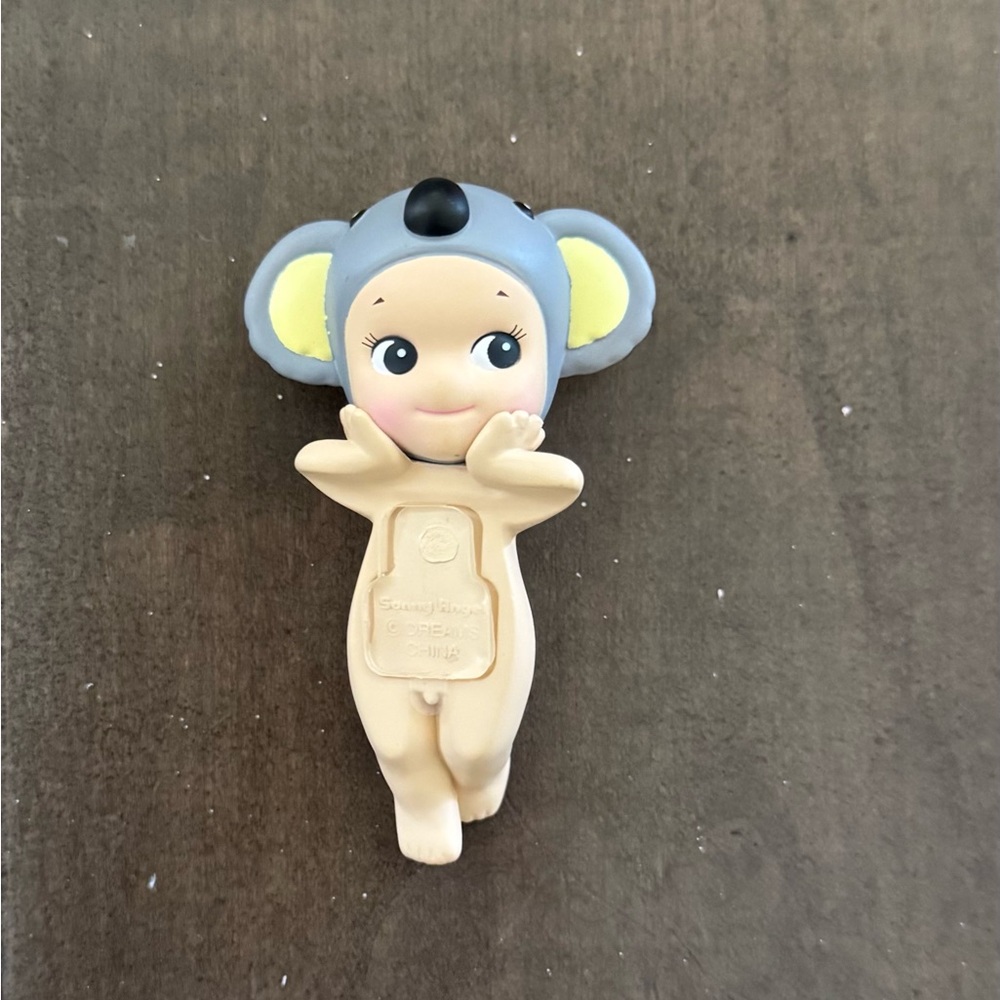 Sonny Angel Koala Hipper - Authentic